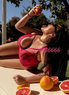 Molly SEXY CURVES BIG BOOBS in Bahrain - escort in Al Manama Photo 3 of 30