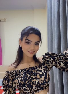 Olga - escort in Muscat Photo 3 of 5