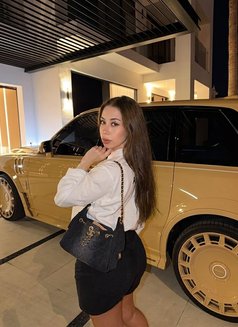Olga Sweat and Hot - puta in Hong Kong Photo 3 of 6