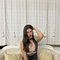 Oli̇vi̇a - Male escort in Dubai