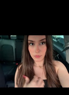Oli̇vi̇a - Male escort in Dubai Photo 6 of 7
