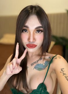 Ladyboy big cock - Transsexual escort in Khobar Photo 7 of 10