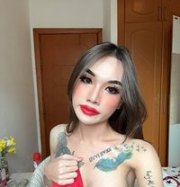 Olif - Transsexual escort in Khobar Photo 5 of 7