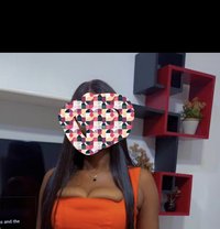 Oliv - escort in Abidjan