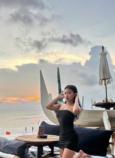 OLIVE IN CANGGU - puta in Bali Photo 8 of 14