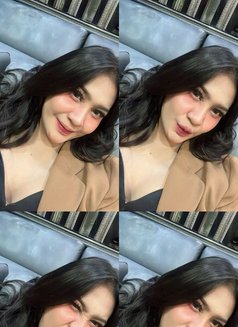 Olive - escort in Bali Photo 2 of 8