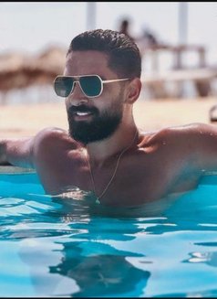 Oliver Master - Male escort in Beirut Photo 3 of 3