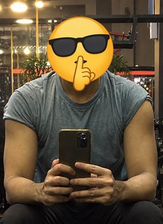 Oliver Twist - Male escort in Dhaka Photo 3 of 3