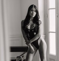 Olivia - escort in Dubai