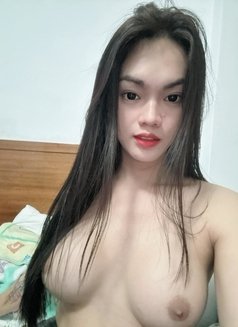most Requested Good in Person - Transsexual escort in Singapore Photo 20 of 20