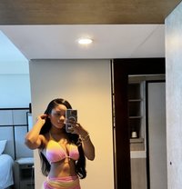 Olivia - escort in Accra