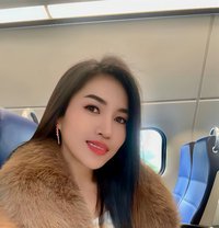Olivia - escort in Manila