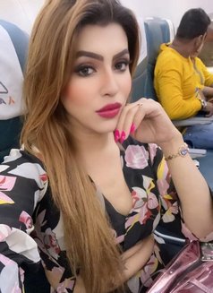 Olivia - escort in Candolim, Goa Photo 7 of 11