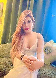 Olivia - escort in Candolim, Goa Photo 13 of 13