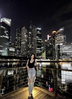 Olivia - escort in Singapore Photo 1 of 7