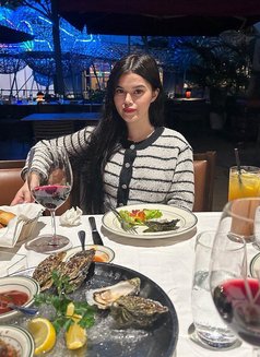 Olivia - escort in Taipei Photo 4 of 4