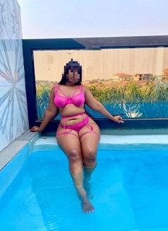 Olivia - escort in Casablanca Photo 3 of 3