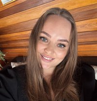 OLIVIA_GFE - escort in Abu Dhabi Photo 14 of 15