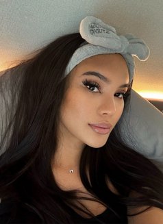 Beauty, Brains & Great Company - Olivia - escort in Bangkok Photo 8 of 13