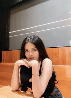 Olivia - puta in Medan Photo 5 of 6