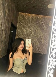 Olivia - puta in Medan Photo 1 of 6