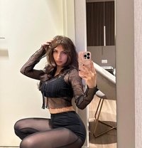 Olivia - escort in Zürich