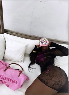 Olivia - puta in Abu Dhabi Photo 6 of 7