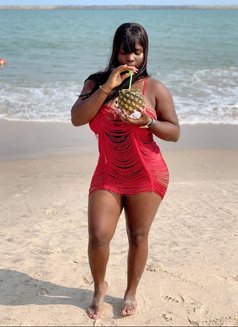 Olivia - puta in Abu Dhabi Photo 7 of 7