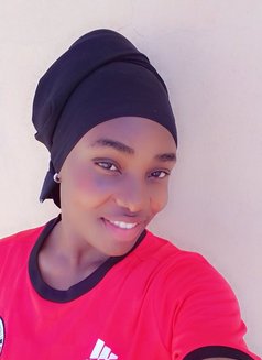 Olivia - escort in Nairobi Photo 3 of 3