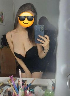 Olivia - escort in Cairo Photo 1 of 1