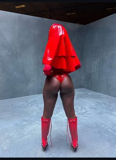 Olivia - escort in Nicosia Photo 7 of 7