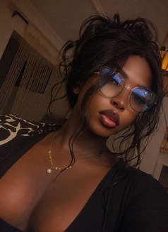 Olivia - Transsexual escort in Enugu Photo 11 of 11