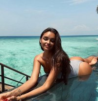 Alena - escort in Dubai Photo 1 of 5
