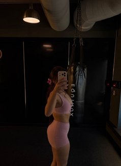 Olivia - escort in Bangkok Photo 6 of 9