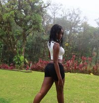 Olivia - escort in Kampala