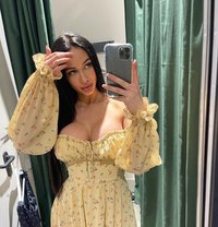 Alina independent - puta in Dubai Photo 5 of 9