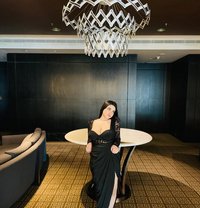 Olivia Veran - puta in Frankfurt