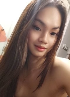 Olivia Versatile - Transsexual escort in Singapore Photo 4 of 4