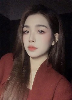 Oliyna - escort in New Delhi Photo 2 of 6