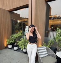 Sunny - companion in Jakarta