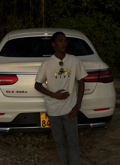 Ollins Ville - Male escort in Nairobi Photo 3 of 3