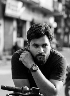 Sachin - Male companion in Mumbai Photo 11 of 11