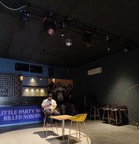 Om Suryawanshi - Acompañantes masculino in Bhopal