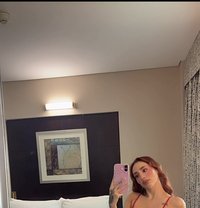 Oma - escort in Dubai Photo 6 of 15