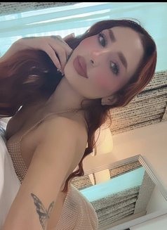 Oma - escort in Dubai Photo 8 of 15