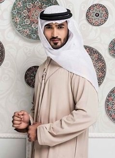 Khaliji (Gulf) Gentalman 🇦🇪 - Male escort in Dubai Photo 1 of 1