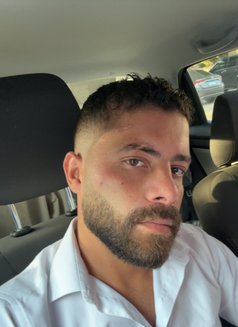 Omar - Acompañantes masculino in Jeddah Photo 1 of 6