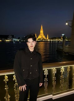 Omar big ass dick - Male escort in Phuket Photo 7 of 13