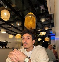 Omar - Male escort in Cairo Photo 1 of 8