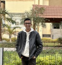 Omar - Male escort in Doha